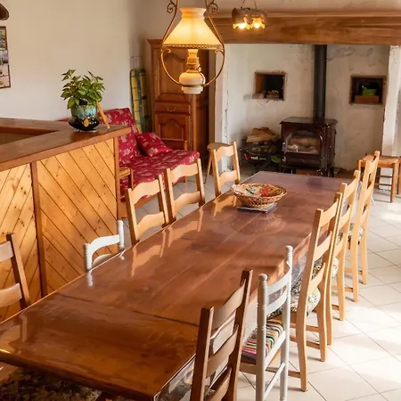 Maison De 4 Avec Vue Sur Le Et Terrasse Amenagee A Genes Champespe Hébergement de vacances